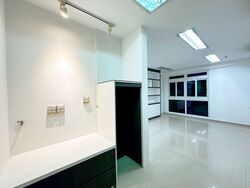 Soho Life (D15), Office #554361971